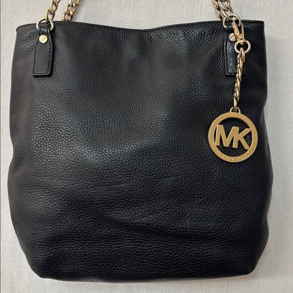 Michael Kors Black Pebbled Leather Chain Strap Tote Shoulder/ Crossbody Bag